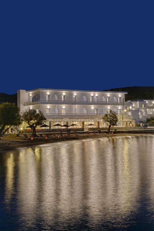 "Di Mare" Hotel & Suites Posidhonía Zewnętrze zdjęcie