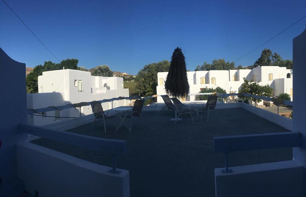 "Di Mare" Hotel & Suites Posidhonía Zewnętrze zdjęcie